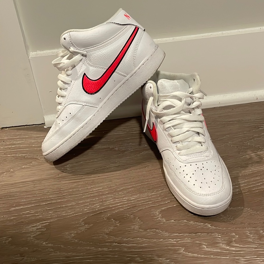 Nike court vision shoes sz8